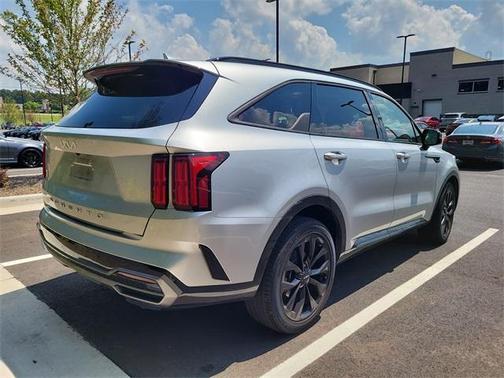2022 Kia Sorento SX