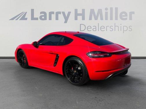 2024 Porsche 718 Cayman S