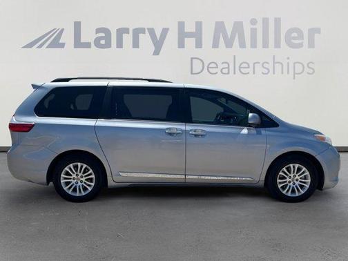 2016 Toyota Sienna L