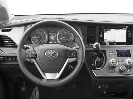 2016 Toyota Sienna L