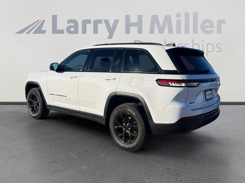 2024 Jeep Grand Cherokee Laredo