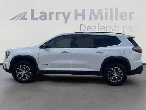 White Frost Tri-Coat 2025 GMC Acadia AT4