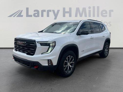 White Frost Tri-Coat 2025 GMC Acadia AT4