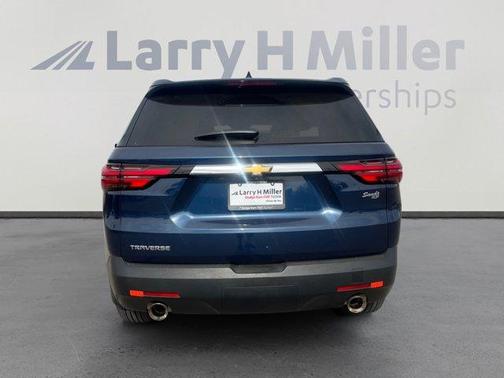 2022 Chevrolet Traverse LS