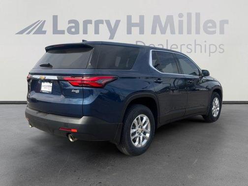 2022 Chevrolet Traverse LS