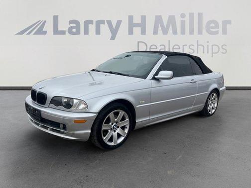 Silver 2002 BMW 325 Ci