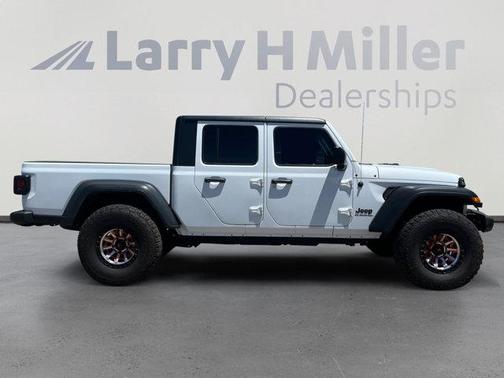 2020 Jeep Gladiator Sport