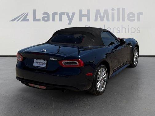 Mare Blue Metallic 2019 FIAT 124 Spider Classica