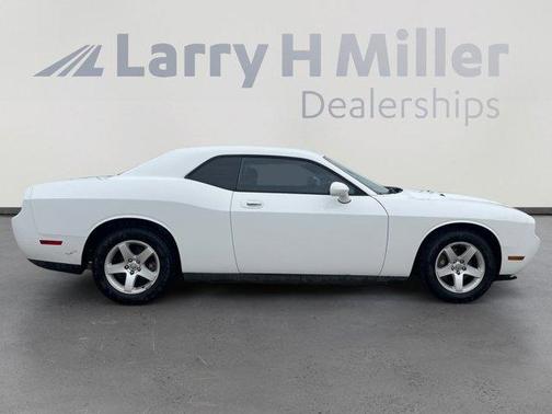 2010 Dodge Challenger SE