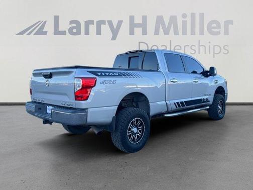 2017 Nissan Titan XD SV