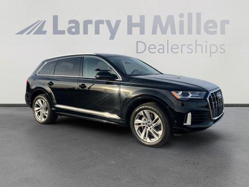 2021 Audi Q7 55 Premium Plus