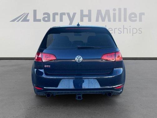 2017 Volkswagen Golf GTI Sport 4-Door