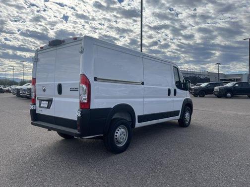 Bright White Clearcoat 2026 RAM ProMaster 1500 Low Roof