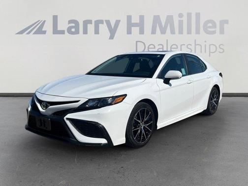 2021 Toyota Camry SE Nightshade