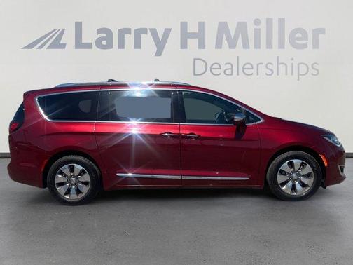 2020 Chrysler Pacifica Hybrid Limited