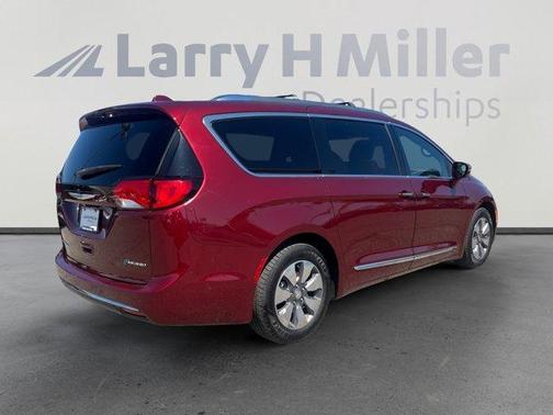 2020 Chrysler Pacifica Hybrid Limited