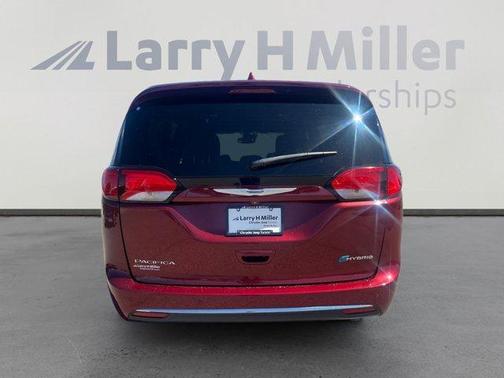 2020 Chrysler Pacifica Hybrid Limited