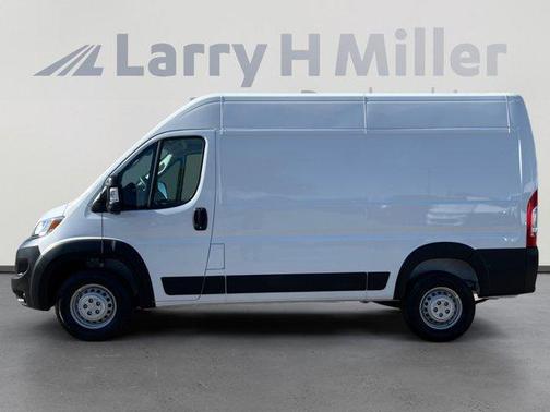 2025 RAM ProMaster 1500 Base