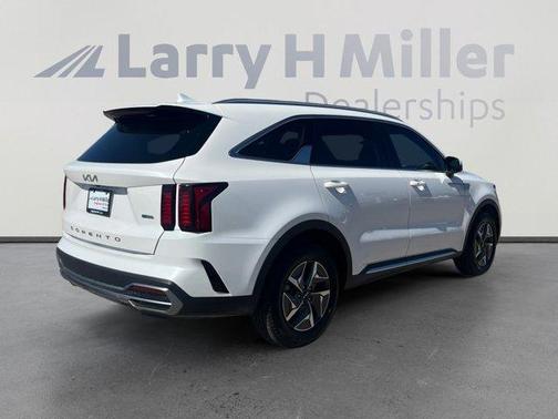 2022 Kia Sorento Hybrid EX