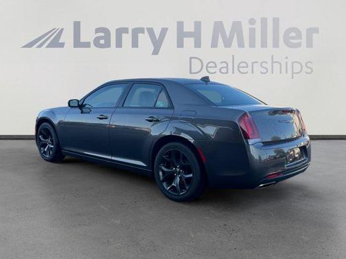 2023 Chrysler 300 S