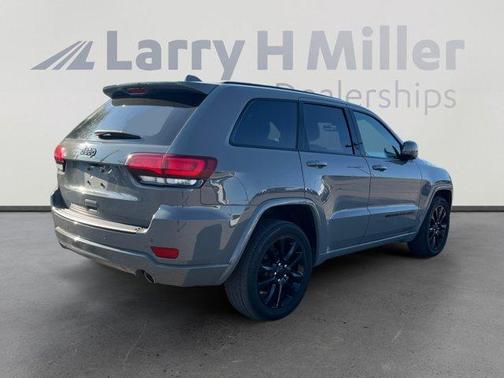 2022 Jeep Grand Cherokee WK Laredo
