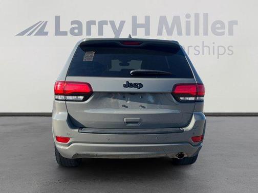 2022 Jeep Grand Cherokee WK Laredo