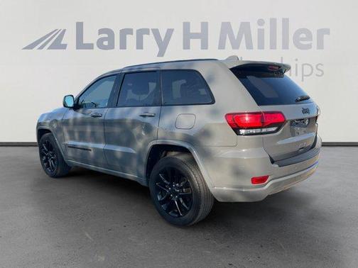 2022 Jeep Grand Cherokee WK Laredo