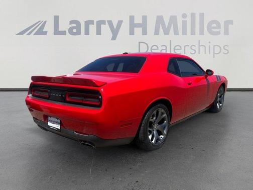 2015 Dodge Challenger SXT