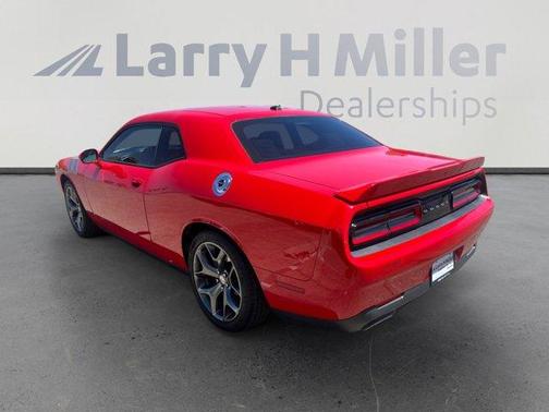 2015 Dodge Challenger SXT