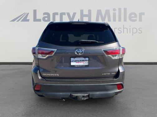 Gray 2016 Toyota Highlander