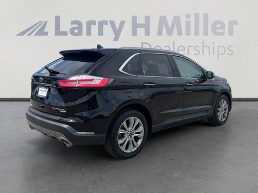 Agate Black Metallic 2019 Ford Edge Titanium