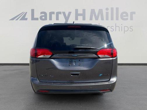 2020 Chrysler Pacifica Hybrid Limited