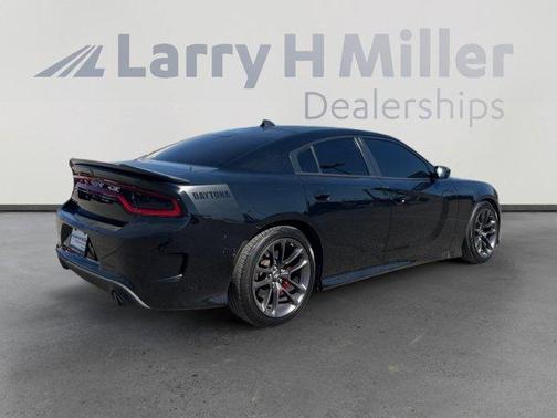 Pitch Black Clearcoat 2022 Dodge Charger R/T