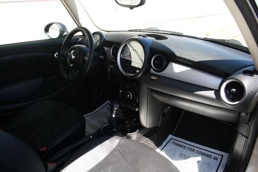2011 MINI Cooper Base
