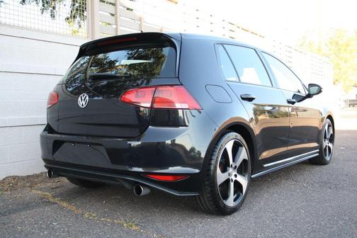 2017 Volkswagen Golf GTI 2.0T S 4-Door