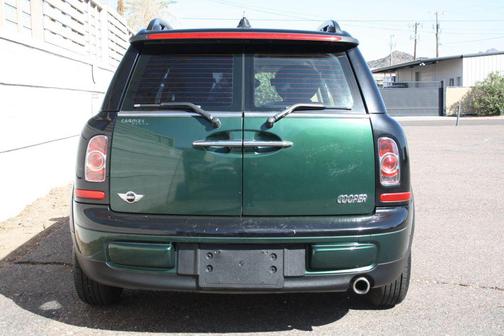 2011 MINI Cooper Clubman Base