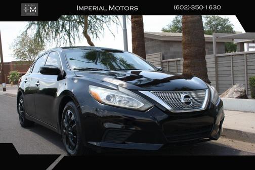 Black 2016 Nissan Altima 2.5 S