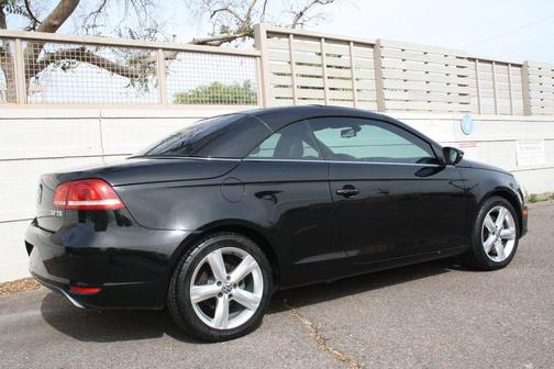 2012 Volkswagen Eos Lux
