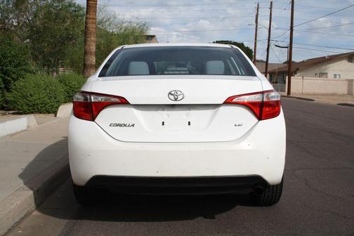 White 2014 Toyota Corolla LE