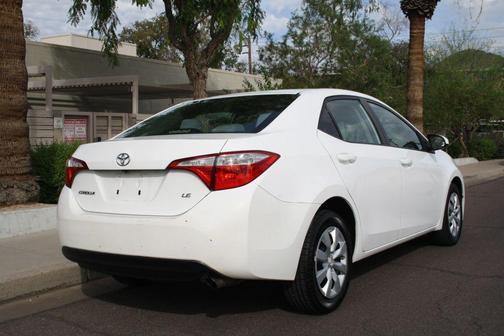 White 2014 Toyota Corolla LE