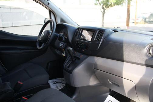 2014 Nissan NV200 SV