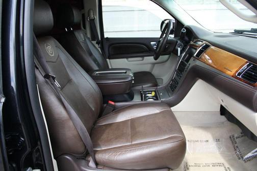 2010 Cadillac Escalade ESV Sport