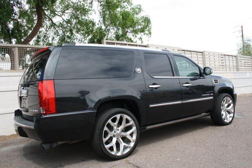 2010 Cadillac Escalade ESV Sport