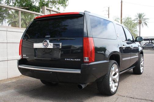2010 Cadillac Escalade ESV Sport