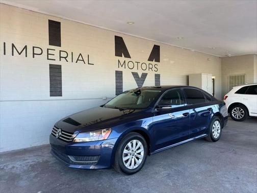 2014 Volkswagen Passat 2.5L Wolfsburg Edition