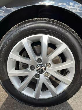 2015 Volkswagen Jetta 1.8T SE