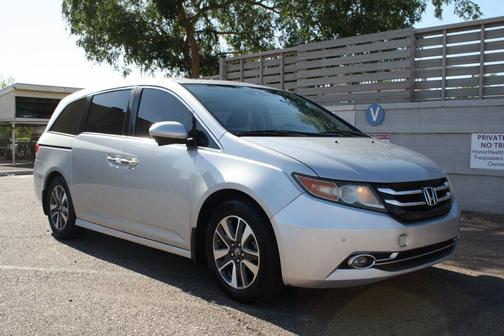 Silver 2014 Honda Odyssey Touring