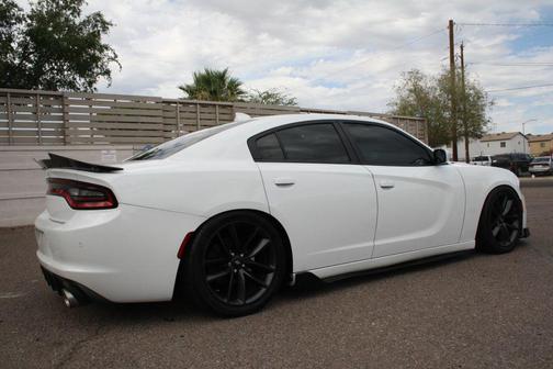 White 2015 Dodge Charger R/T