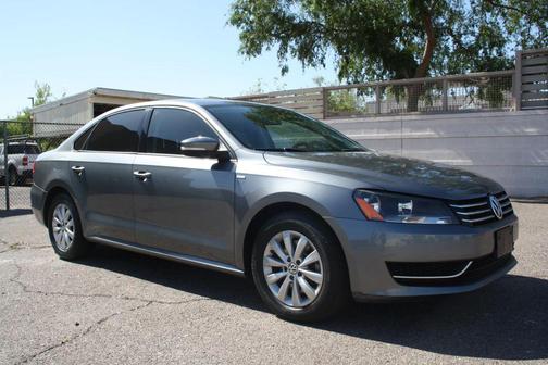 Gray 2015 Volkswagen Passat 1.8T S