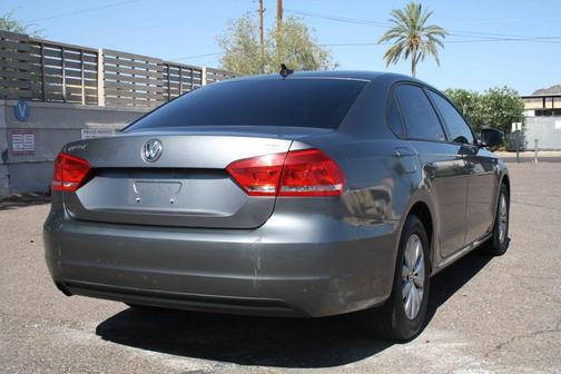 Gray 2015 Volkswagen Passat 1.8T S